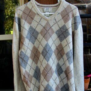 Jos A Banks Sweater size XL